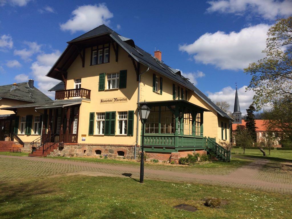 Klosterhotel Marienfliess Stepenitz Exterior photo